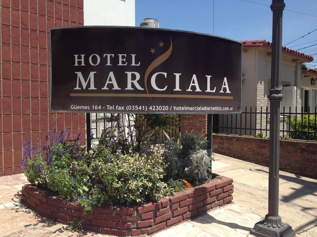 Hotel Marciala 비야카를로스파스 외부 사진